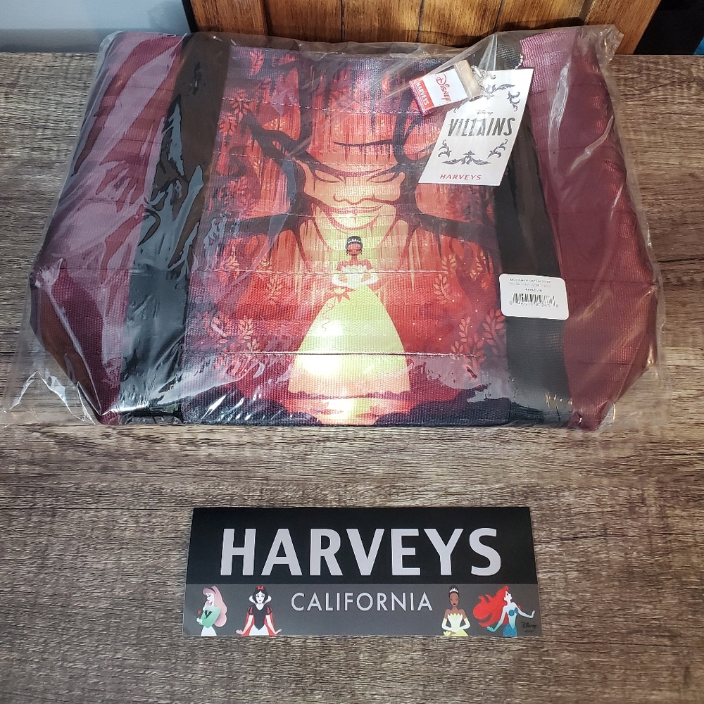NEW NIP Harveys Seatbelt Bag Disney Tiana Princess and the Frog Poster Tote